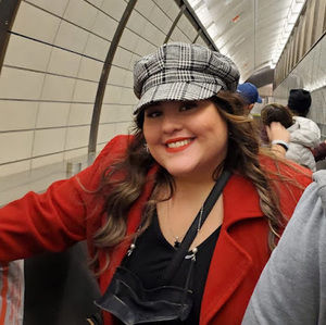 Meet your Posher, Fabiola